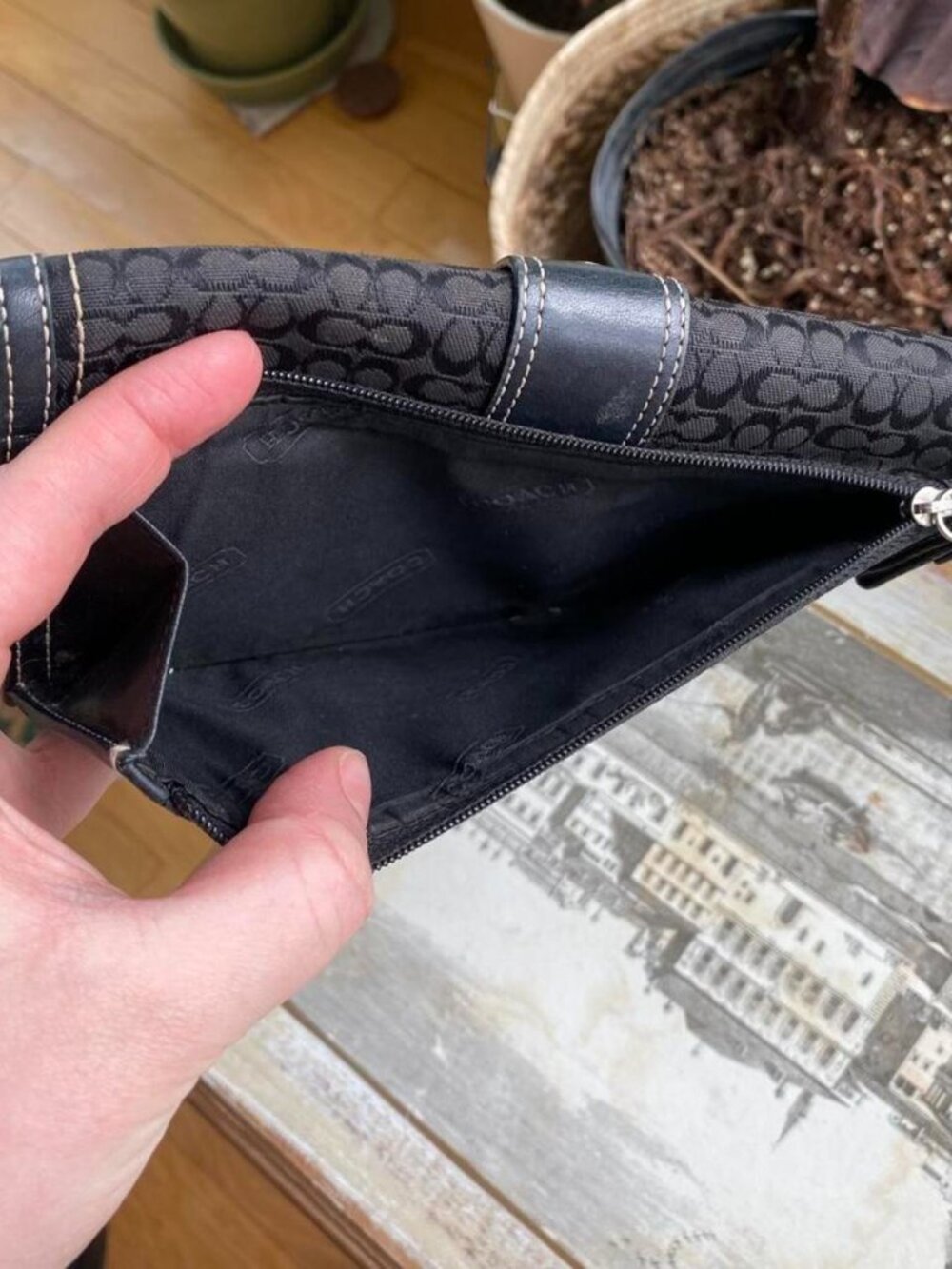 Vtg Y2K Black Coach Soho Signature C Large Buckle Snap Wallet w Silver Hardware - Picture 7 of 8